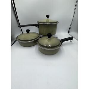 Westbend 3 Piece Avocado Green Stainless Steel Pot Set With Lids